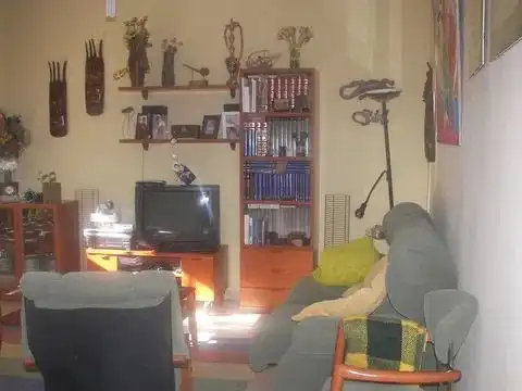 Wohnung zum Verkauf in Avenida de Las Abadias, 36, Norte Wohnzimmer von Wohnung zum Verkauf in Mérida mit Klimaanlage, Heizung und Privatgarten