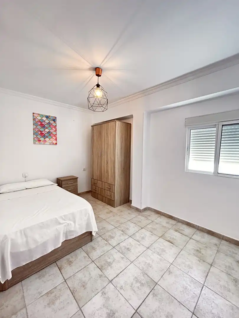 Piso de alquiler en Calle Archidona, 2, Portada Alta - Pol. Crta. De Cártama Habitación de Piso de alquiler en Málaga