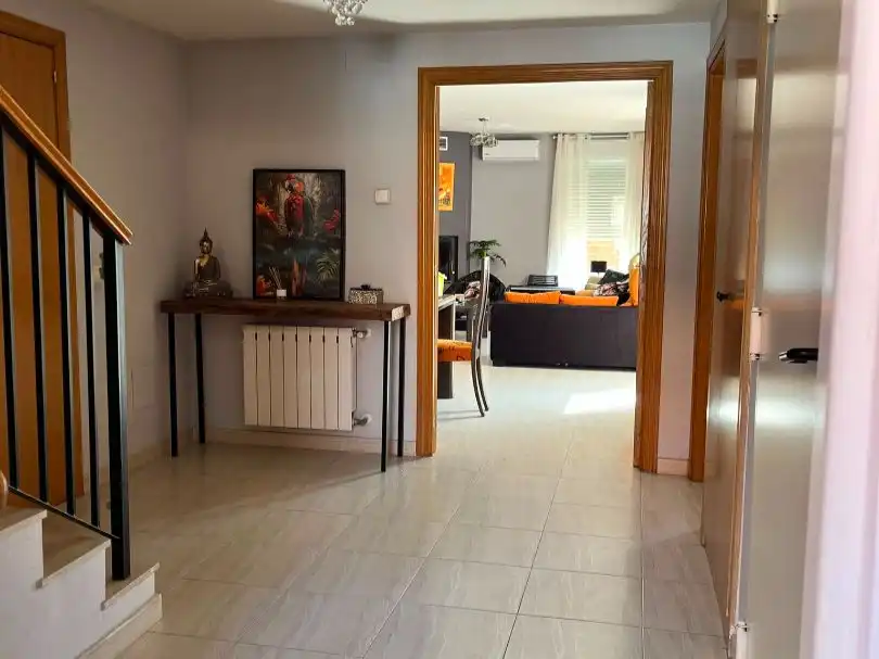 Haus oder Chalet zum Verkauf in Calle Valdezarza, 32, Daganzo de Arriba Haus oder Chalet zum Verkauf in Daganzo de Arriba mit Klimaanlage, Heizung und Privatgarten