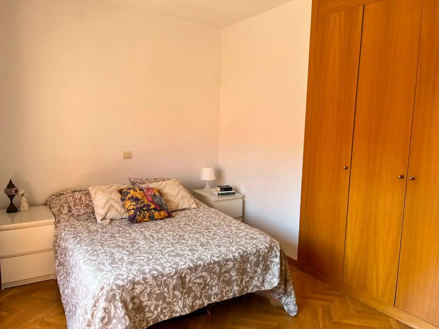 Haus oder Chalet zum Verkauf in Calle Valdezarza, 32, Daganzo de Arriba Schlafzimmer von Haus oder Chalet zum Verkauf in Daganzo de Arriba mit Klimaanlage, Heizung und Privatgarten