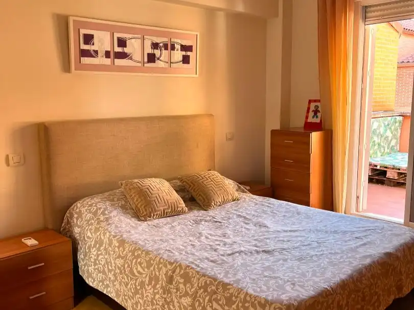 Haus oder Chalet zum Verkauf in Calle Valdezarza, 32, Daganzo de Arriba Schlafzimmer von Haus oder Chalet zum Verkauf in Daganzo de Arriba mit Klimaanlage, Heizung und Privatgarten