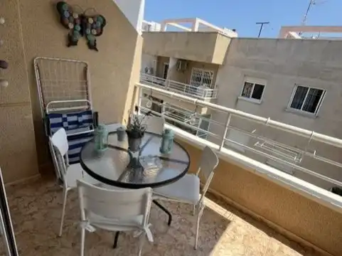 Piso de alquiler en Avenida Diego Ramírez Pastor, 166, Antonio Machado Terraza de Piso de alquiler en Torrevieja con Aire acondicionado, Terraza y Piscina