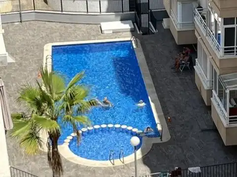 Piso de alquiler en Avenida Diego Ramírez Pastor, 166, Antonio Machado Piscina de Piso de alquiler en Torrevieja con Aire acondicionado, Terraza y Piscina