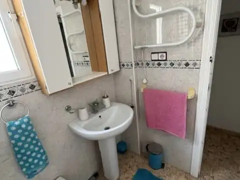 Piso de alquiler en Avenida Diego Ramírez Pastor, 166, Antonio Machado Baño de Piso de alquiler en Torrevieja con Aire acondicionado, Terraza y Piscina