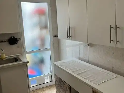 Piso de alquiler en Avenida Diego Ramírez Pastor, 166, Antonio Machado Baño de Piso de alquiler en Torrevieja con Aire acondicionado, Terraza y Piscina
