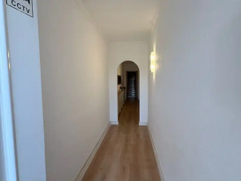 Wohnung zum Verkauf in Santa Eulàlia de Ronçana mit Klimaanlage, Heizung und Privatgarten
