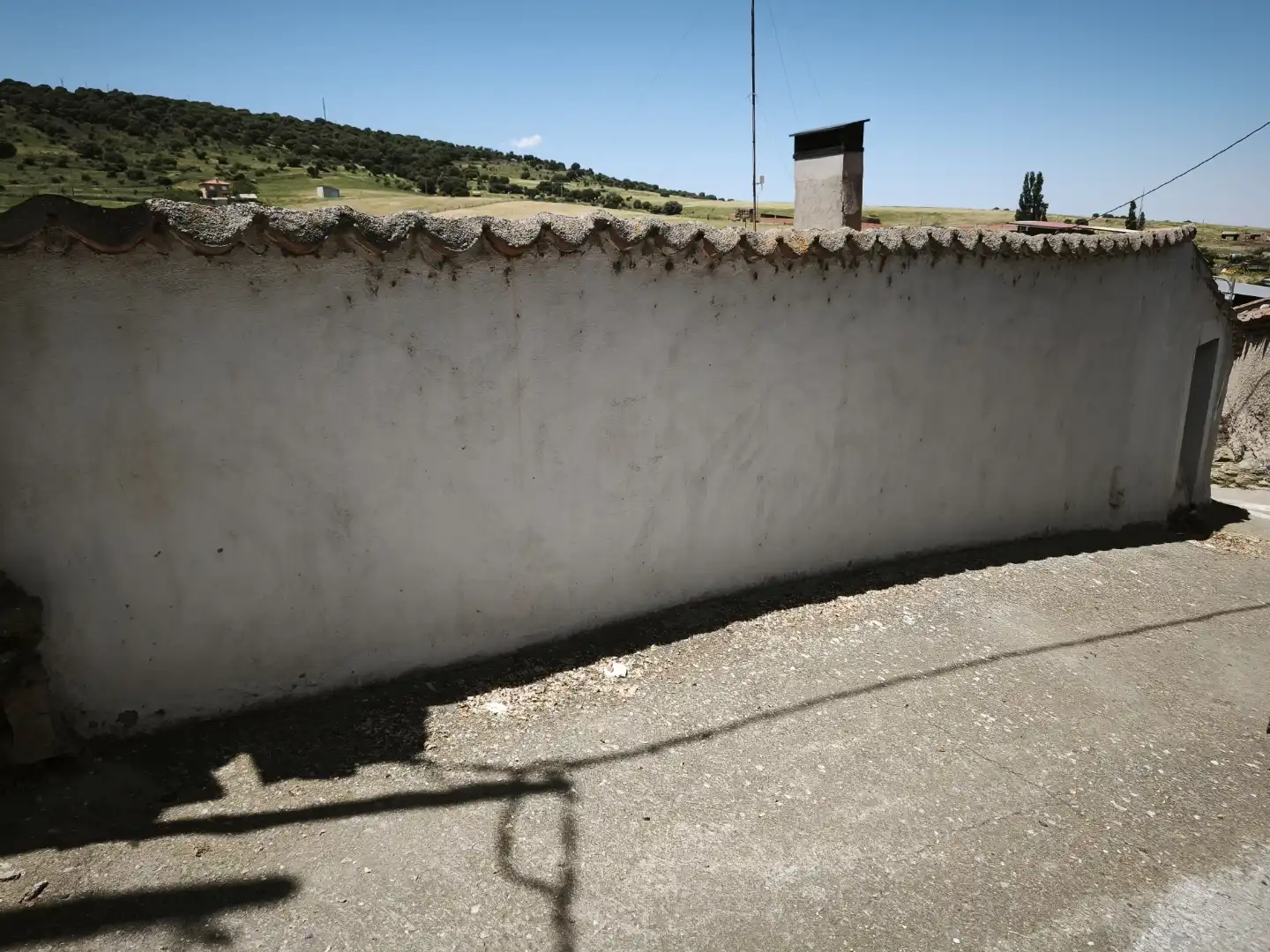 Casa adosada en venda a Calle Solana, 29, Horcajo Medianero Vista exterior de Casa adosada en venda en Horcajo Medianero amb Rentadora