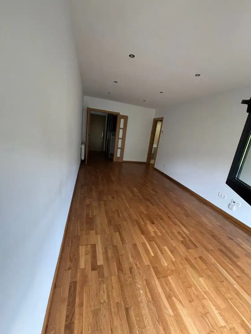 Piso de alquiler en Calle Emilia Pardo Bazán, 12, El Carbayedo - El Quirinal Sala de estar de Piso de alquiler en Avilés con Trastero