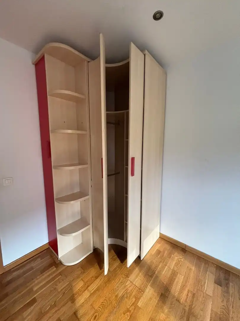 Piso de alquiler en Calle Emilia Pardo Bazán, 12, El Carbayedo - El Quirinal Habitación de Piso de alquiler en Avilés con Trastero
