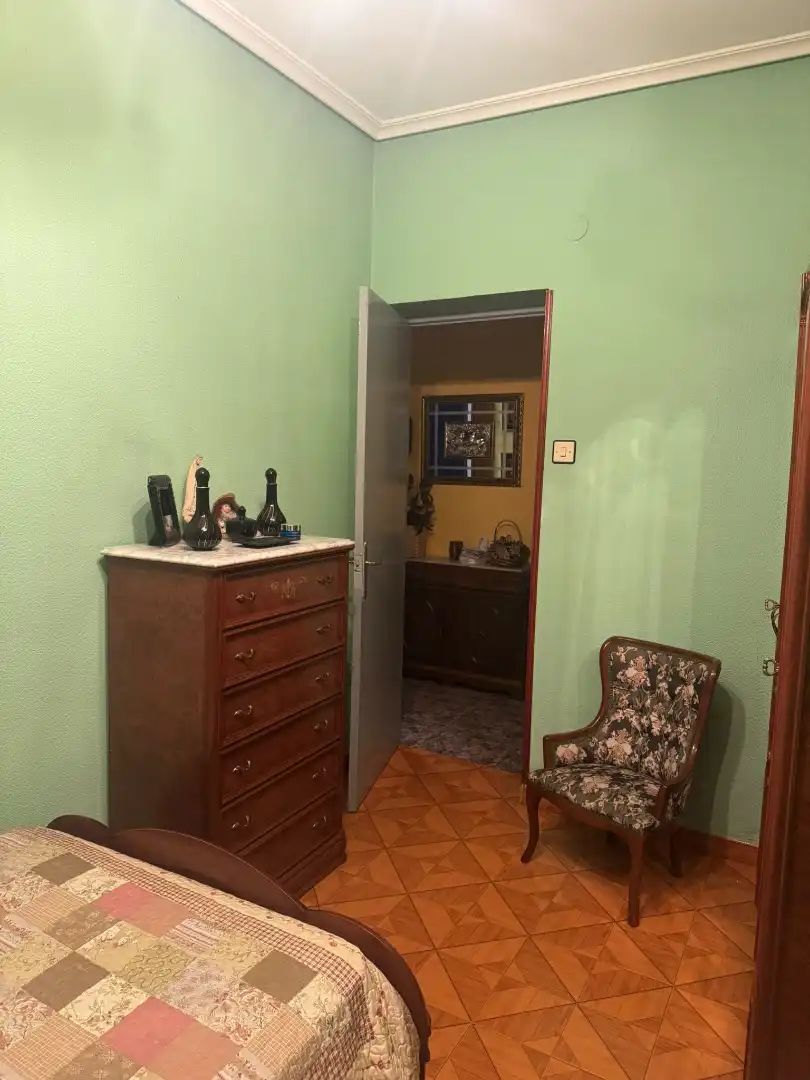 Bedroom of Flat for rent in Aller