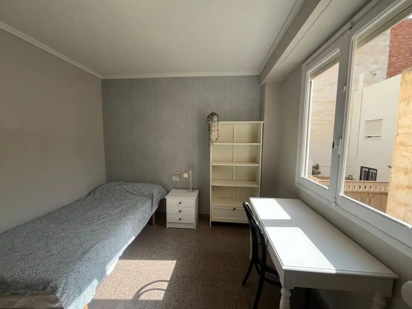 Flat for rent in Carrer Hilarión Eslava, 3, Reina Victoria - Miguel Hernández Bedroom of Flat for rent in Elche / Elx with Air Conditioner, Terrace and Furnished