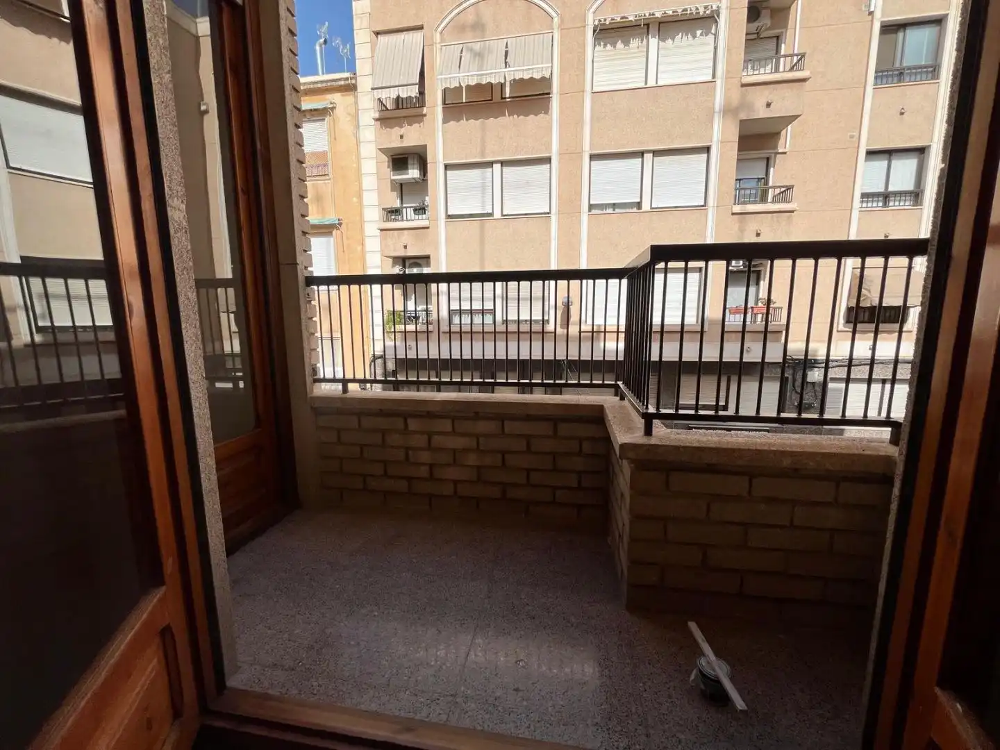 Flat for rent in Carrer Hilarión Eslava, 3, Reina Victoria - Miguel Hernández Balcony of Flat for rent in Elche / Elx with Air Conditioner, Terrace and Furnished