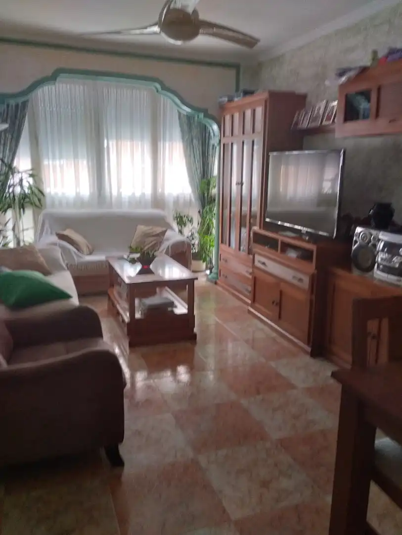Sala de estar de Piso de alquiler en Cuenca con Calefacción, Trastero y Amueblado