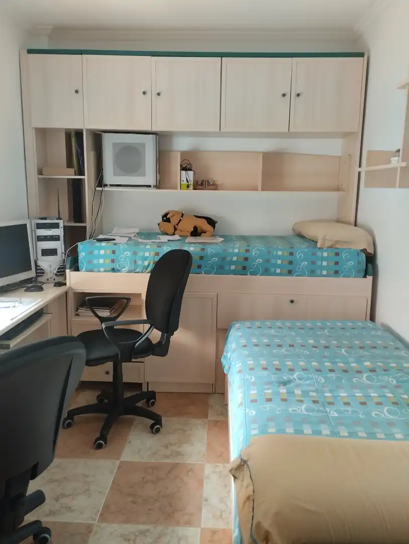 Habitación de Piso de alquiler en Cuenca con Calefacción, Trastero y Amueblado