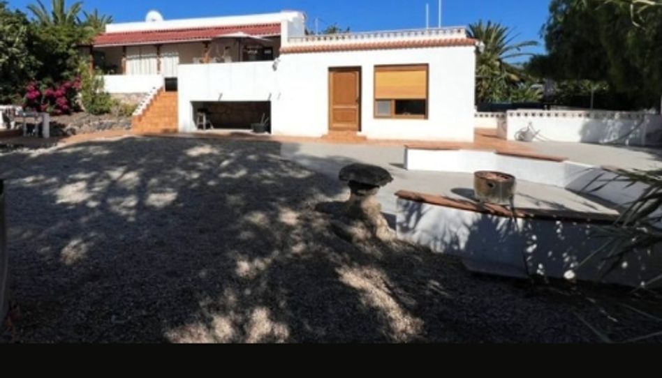 Country homes for sale in Calle Alejandrino, 8, Cruz de Tea, Granadilla de Abona - image 1 Photo 1 of Country homes for sale in Calle Alejandrino, 8, Cruz de Tea, Granadilla de Abona