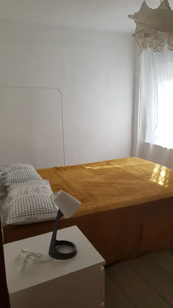 Room in Calle de San Juan de Mata, 35, Lucero