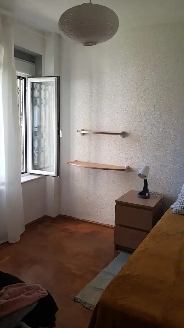 Room in Calle de San Juan de Mata, 35, Lucero