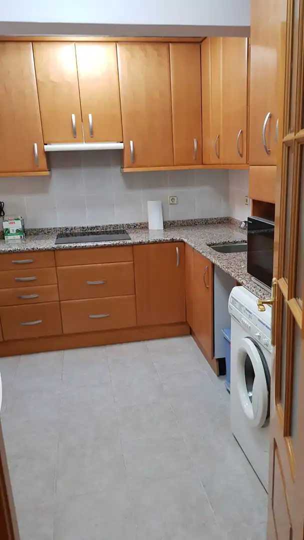 Room in Calle de San Juan de Mata, 35, Lucero