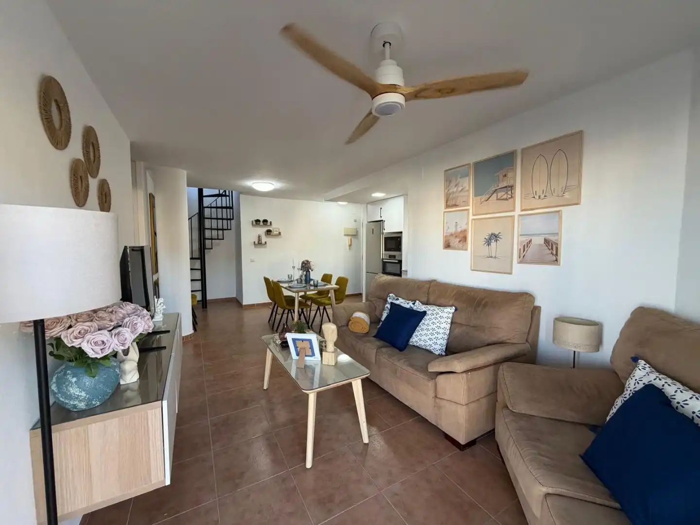 Piso en venta en Carretera de Atlanterra, 1, Zahara de los Atunes Sala de estar de Piso en venta en Zahara de los Atunes con Terraza, Piscina y Balcón