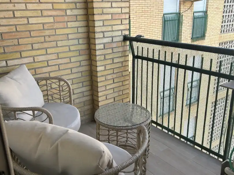 Wohnung zum Verkauf in Calle Circunvalación Encina, 20, Chana Terrasse von Wohnung zum Verkauf in Granada Capital mit Klimaanlage und Balkon
