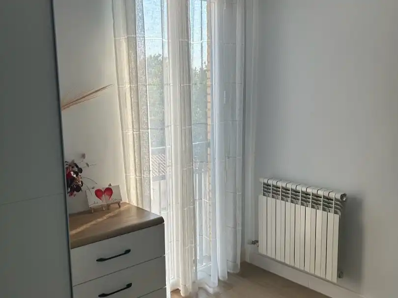 Wohnung zum Verkauf in Calle Circunvalación Encina, 20, Chana Terrasse von Wohnung zum Verkauf in Granada Capital mit Klimaanlage und Balkon
