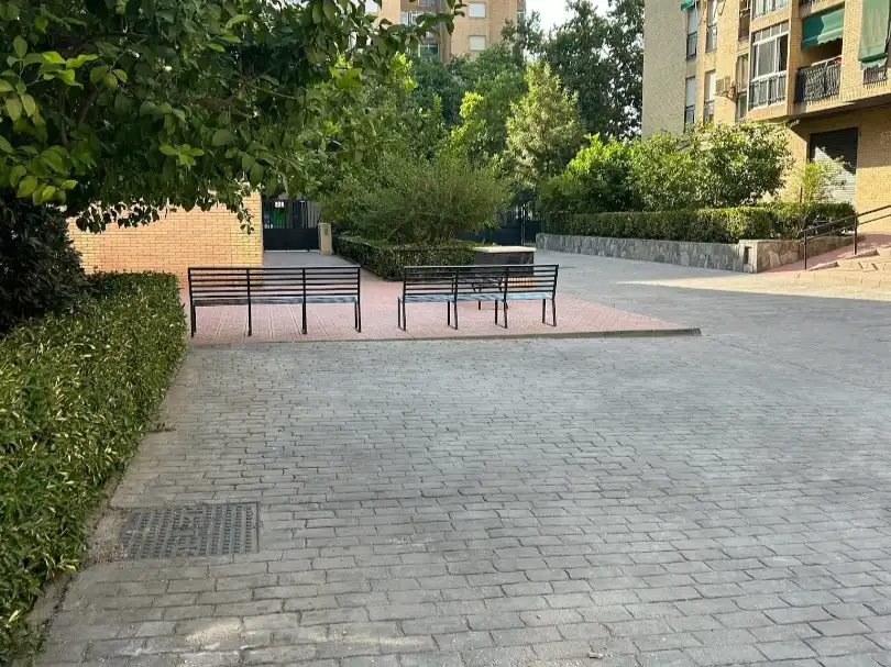 Wohnung zum Verkauf in Calle Circunvalación Encina, 20, Chana Terrasse von Wohnung zum Verkauf in Granada Capital mit Klimaanlage und Balkon