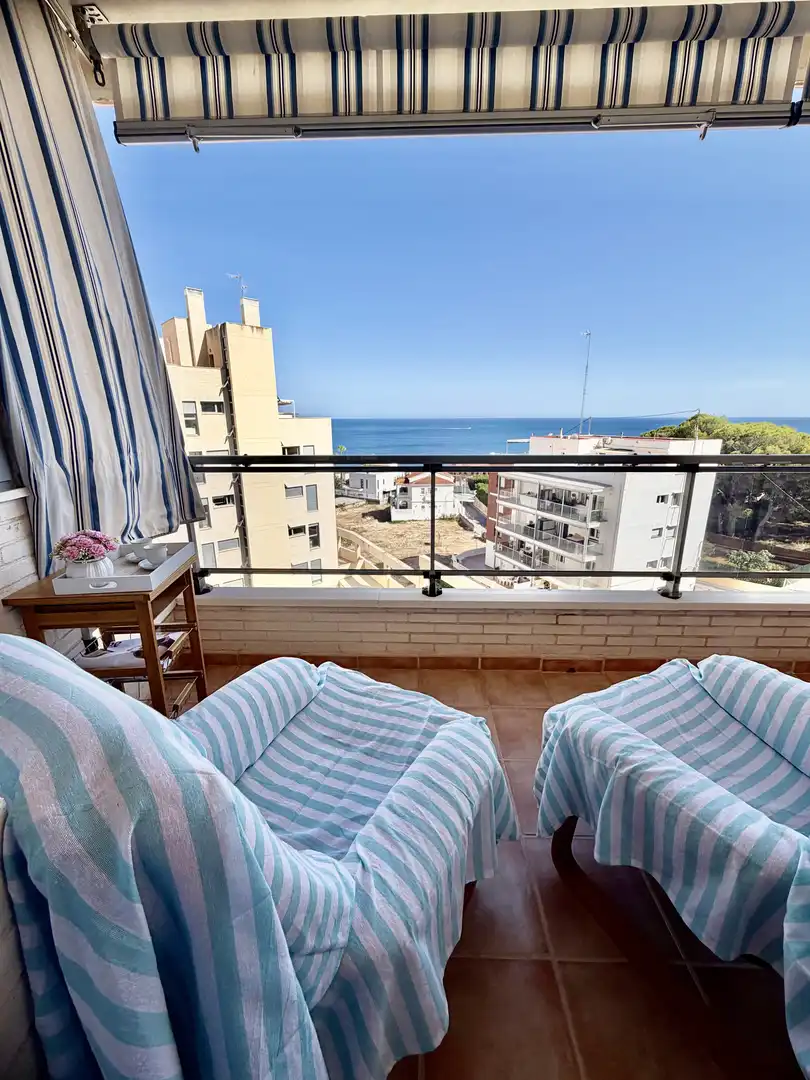 Flat for rent in Carrer Navío, 10, Calpe / Calp Balcony of Flat for rent in Calpe / Calp with Air Conditioner, Terrace and Swimming Pool