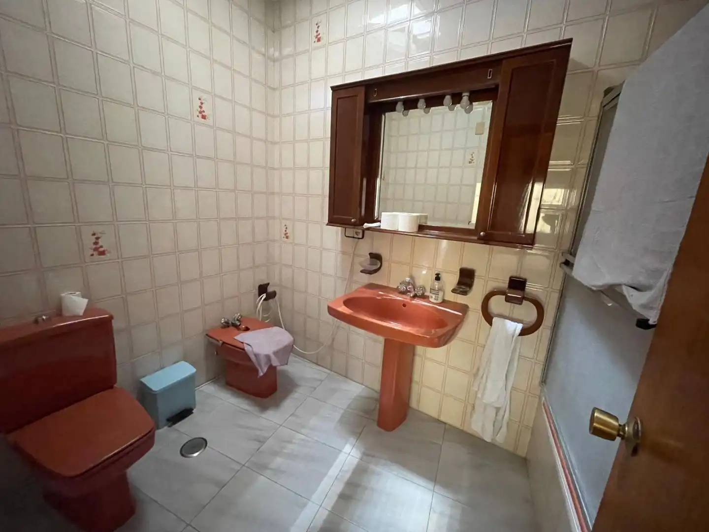 Detached homes for sale in Calle San José, 6, Santa Bárbara - Ciudad Deportiva Bathroom of Detached homes for sale in La Línea de la Concepción with Terrace