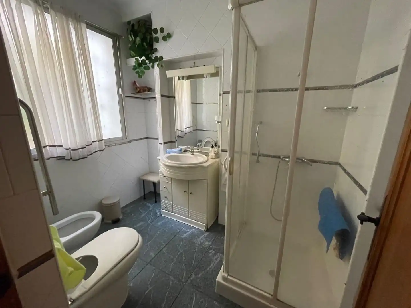 Detached homes for sale in Calle San José, 6, Santa Bárbara - Ciudad Deportiva Bathroom of Detached homes for sale in La Línea de la Concepción with Terrace