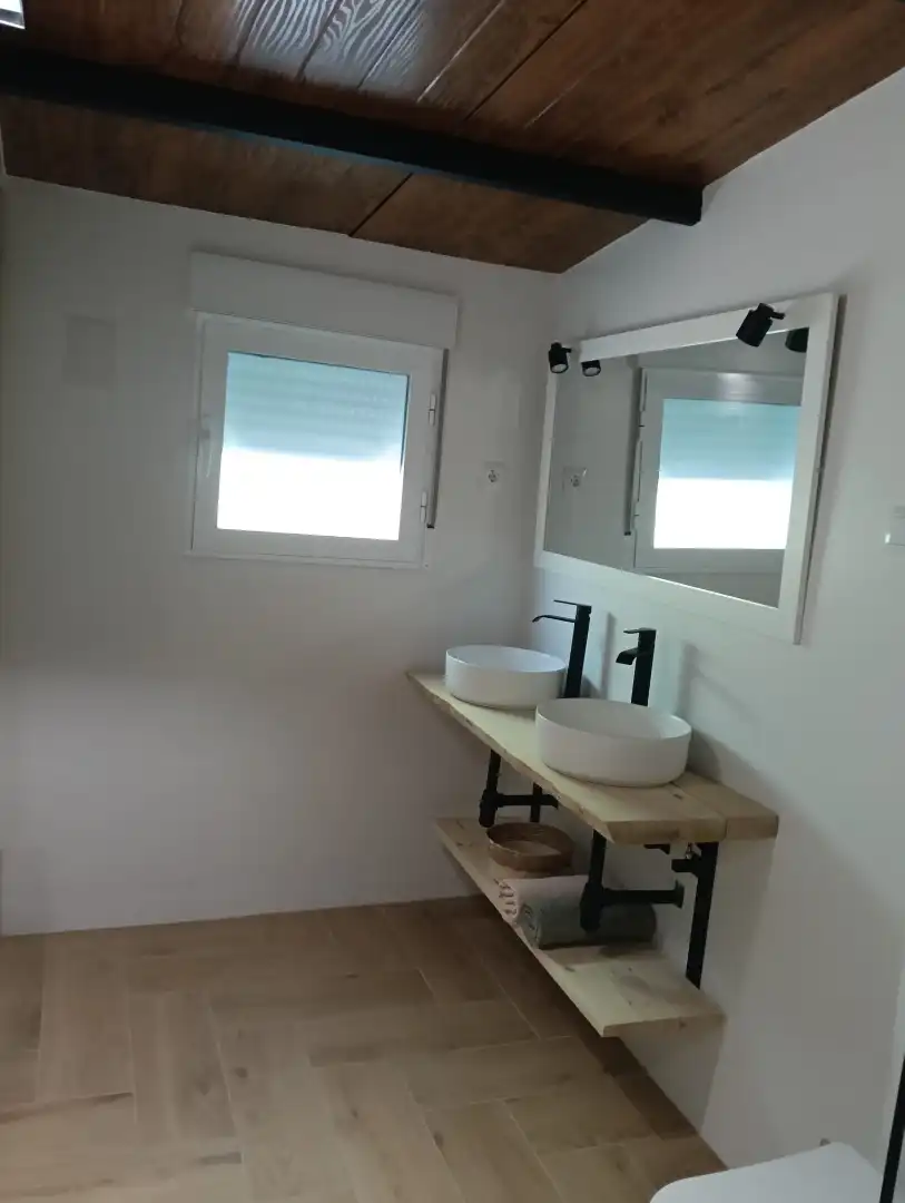 Duplexes for rent in Calle Bolivia, 4, Nuevo Cáceres Bathroom of Duplexes for rent in Cáceres with Air Conditioner, Heating and Furnished