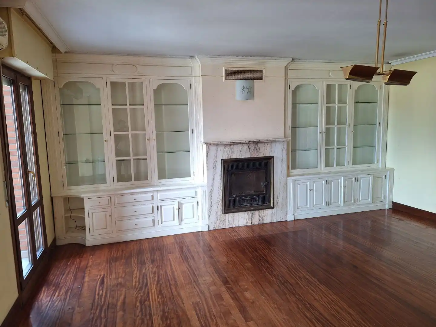 Flat for sale in Iparraguirre Kalea, 20, Azken Portu - Behobia Living room of Flat for sale in Irun with Air Conditioner and Terrace