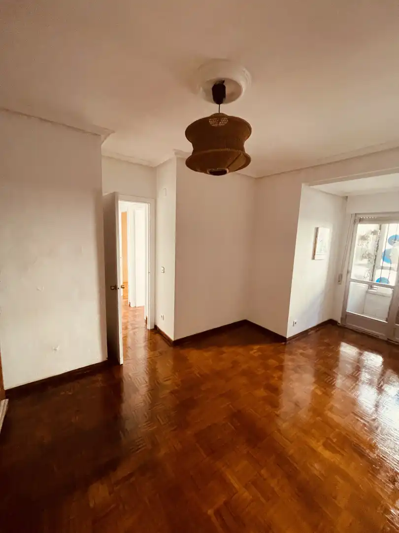 Pis en venda a Calle Ramon y Cajal, 22, La Villa - Bazuelo Pis en venda en Mieres (Asturias) amb Terrassa