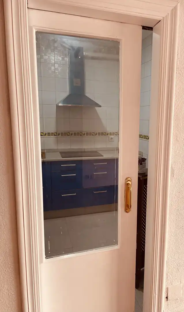 Pis en venda a Calle Ramon y Cajal, 22, La Villa - Bazuelo Cuina de Pis en venda en Mieres (Asturias) amb Terrassa