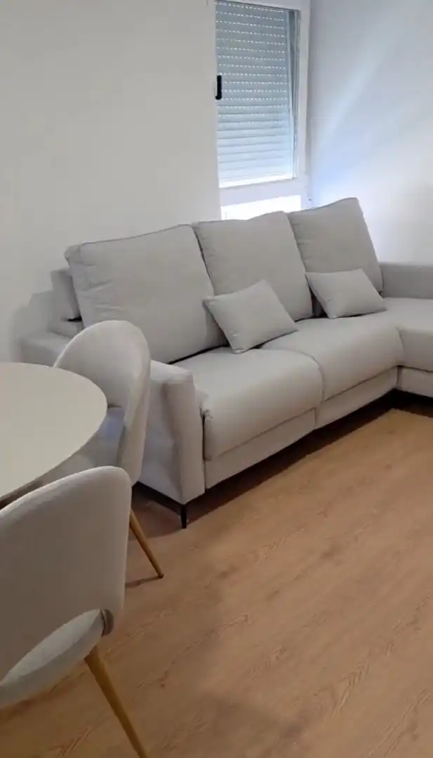 Apartments for rent in Calle Alfonso de Castro, 15, Salesas Living room of Apartments for rent in Salamanca Capital
