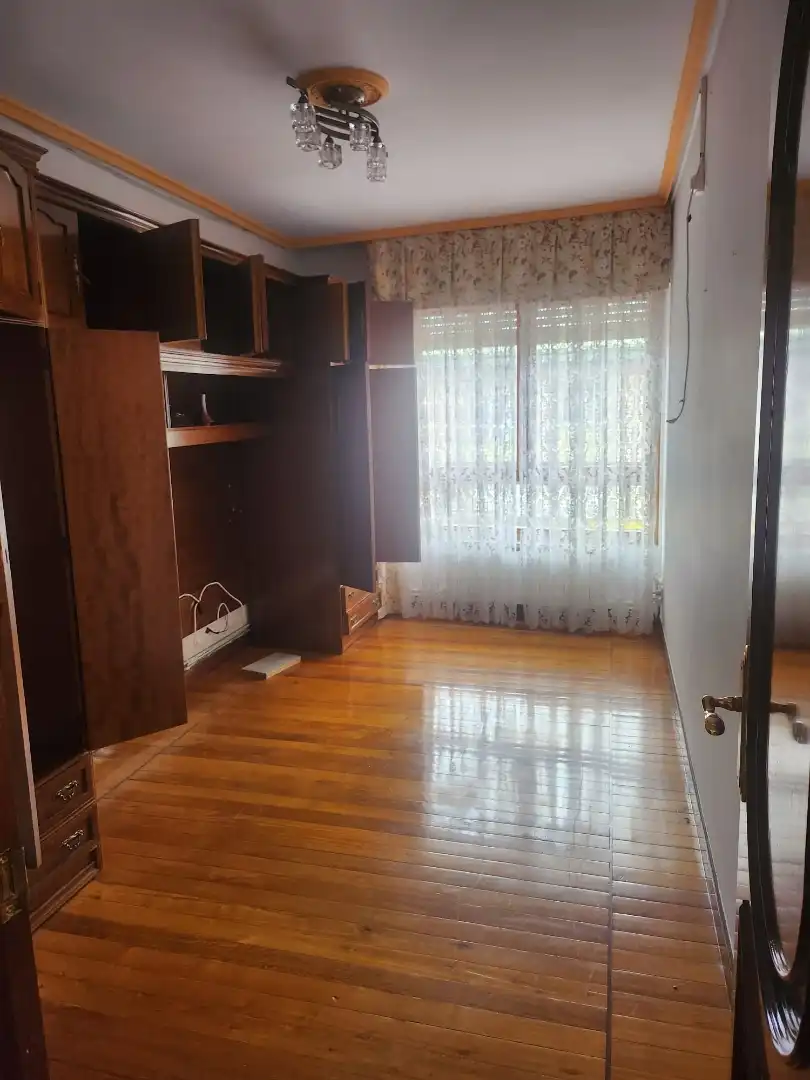 Habitación de Piso en venta en Camargo con Calefacción, Parquet y Amueblado