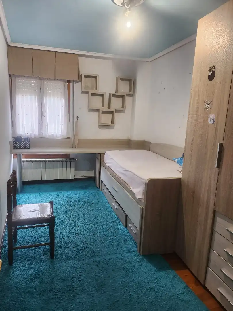 Habitación de Piso en venta en Camargo con Calefacción, Parquet y Amueblado