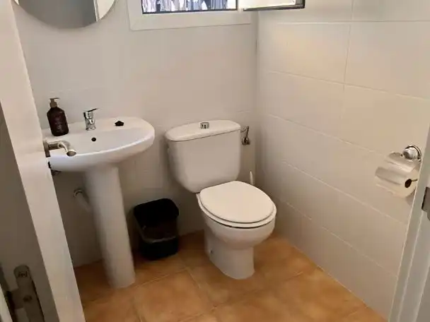 Room in Calle Alfonso XIII, 50, Centro