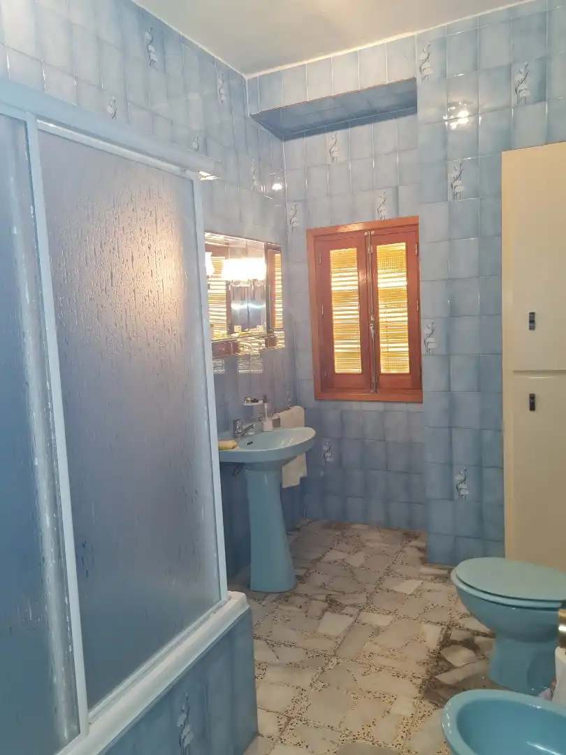 Piso de alquiler en Calle Doctor Jose Jofre, 11, Cúllar Baño de Piso de alquiler en Cúllar con Terraza, Amueblado y Horno