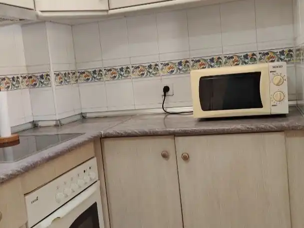 Dúplex de alquiler en Avenida Tortuga Boba, 5, Vera Playa Naturista Cocina de Dúplex de alquiler en Vera con Aire acondicionado, Jardín privado y Terraza