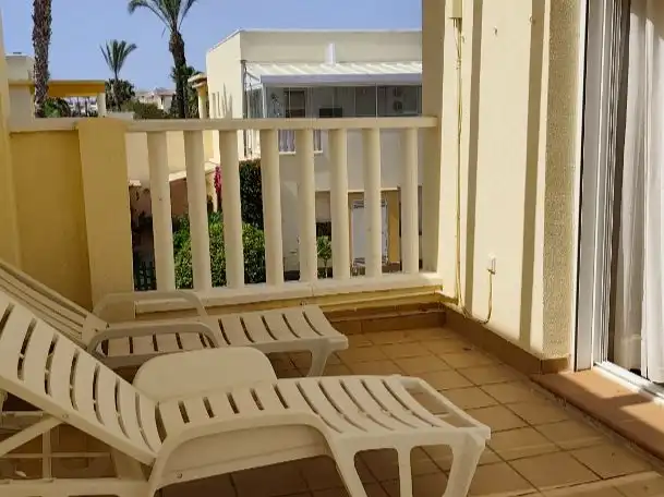 Dúplex de alquiler en Avenida Tortuga Boba, 5, Vera Playa Naturista Terraza de Dúplex de alquiler en Vera con Aire acondicionado, Jardín privado y Terraza