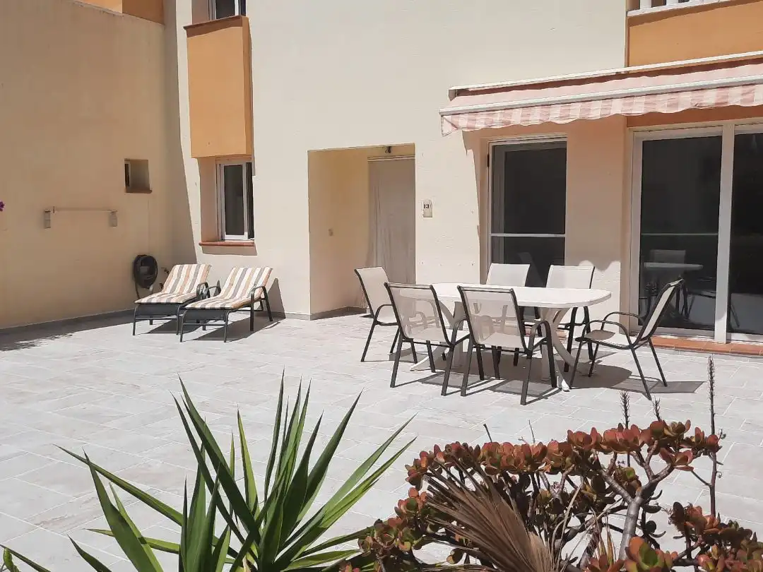 Dúplex de alquiler en Avenida Tortuga Boba, 5, Vera Playa Naturista Terraza de Dúplex de alquiler en Vera con Aire acondicionado, Jardín privado y Terraza
