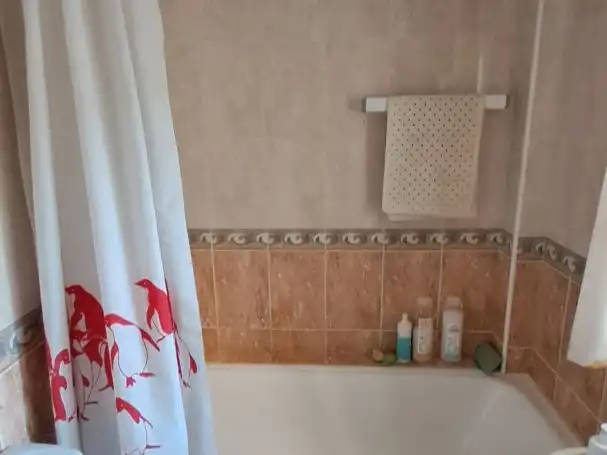 Casa adosada en venda a Calle Osa Mayor, 1, Salobreña Costa Bany de Casa adosada en venda en Salobreña amb Aire condicionat, Piscina i Moblat