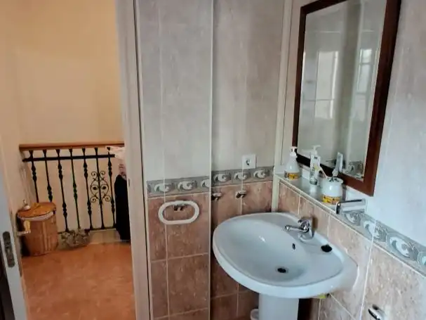 Casa adosada en venda a Calle Osa Mayor, 1, Salobreña Costa Bany de Casa adosada en venda en Salobreña amb Aire condicionat, Piscina i Moblat