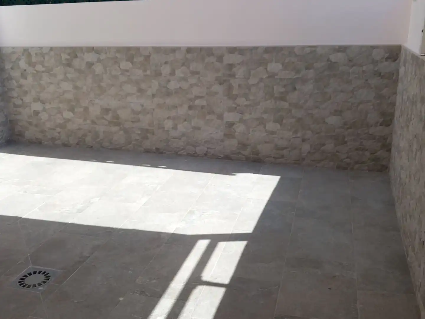 Casa adosada en venda a Calle Osa Mayor, 1, Salobreña Costa Casa adosada en venda en Salobreña amb Aire condicionat, Piscina i Moblat