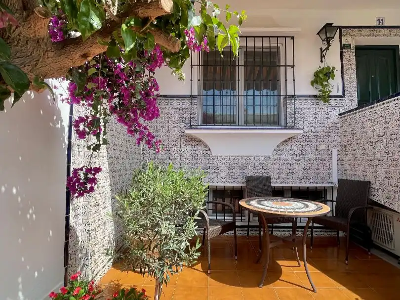 Casa adosada en venda a Paseo de las Palmeras, 3, La Cala del Moral Terrassa de Casa adosada en venda en Rincón de la Victoria amb Aire condicionat, Jardí privat i Terrassa