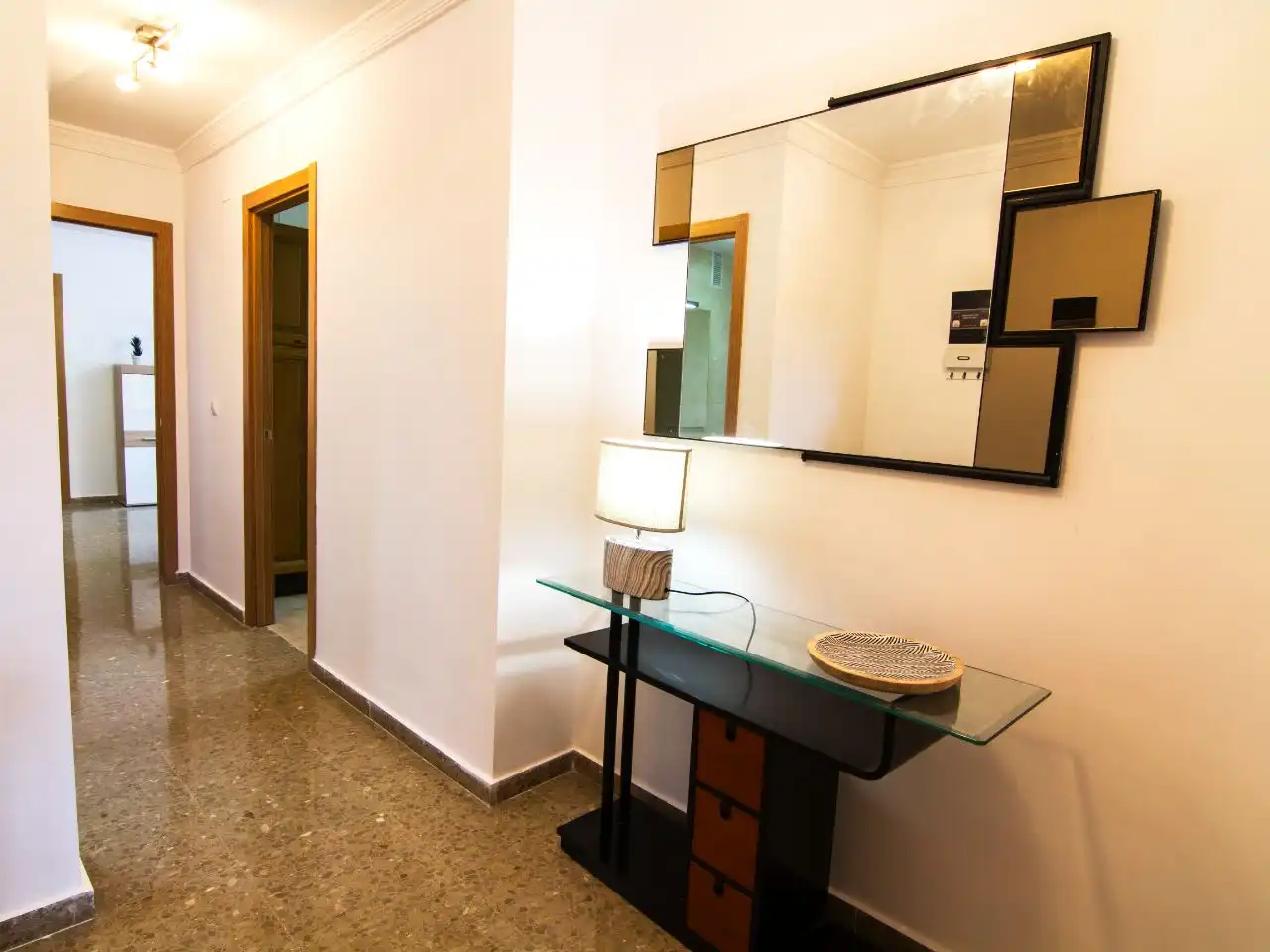 Piso de alquiler en Málaga Capital con Terraza, Piscina y Balcón