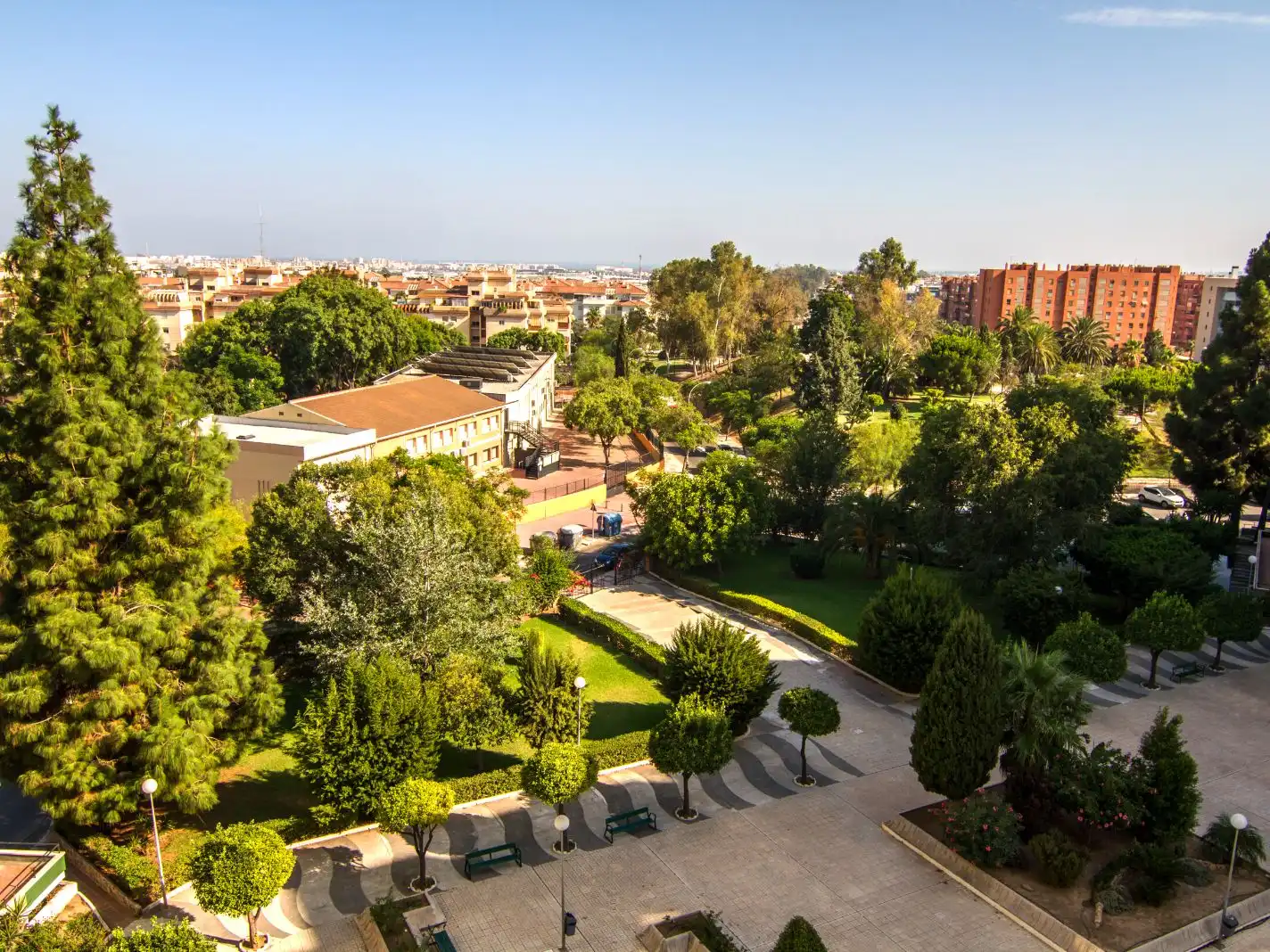 Vista exterior de Piso de alquiler en Málaga Capital con Terraza, Piscina y Balcón
