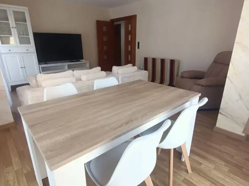 Apartamento en venta en Avinguda de Madrid, 31, Petrer Comedor de Apartamento en venta en Petrer con Trastero, Amueblado y Balcón