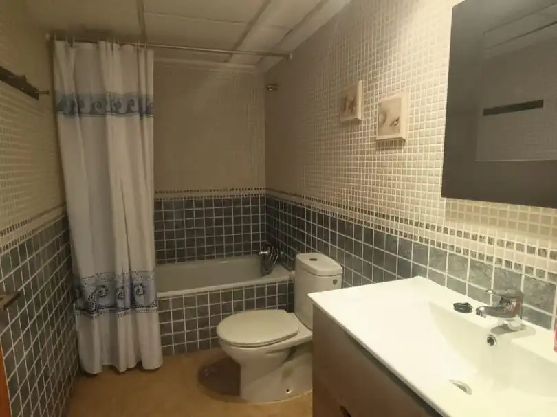 Apartamento en venta en Avinguda de Madrid, 31, Petrer Baño de Apartamento en venta en Petrer con Trastero, Amueblado y Balcón
