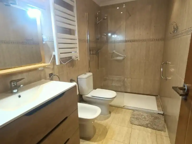 Apartamento en venta en Avinguda de Madrid, 31, Petrer Baño de Apartamento en venta en Petrer con Trastero, Amueblado y Balcón